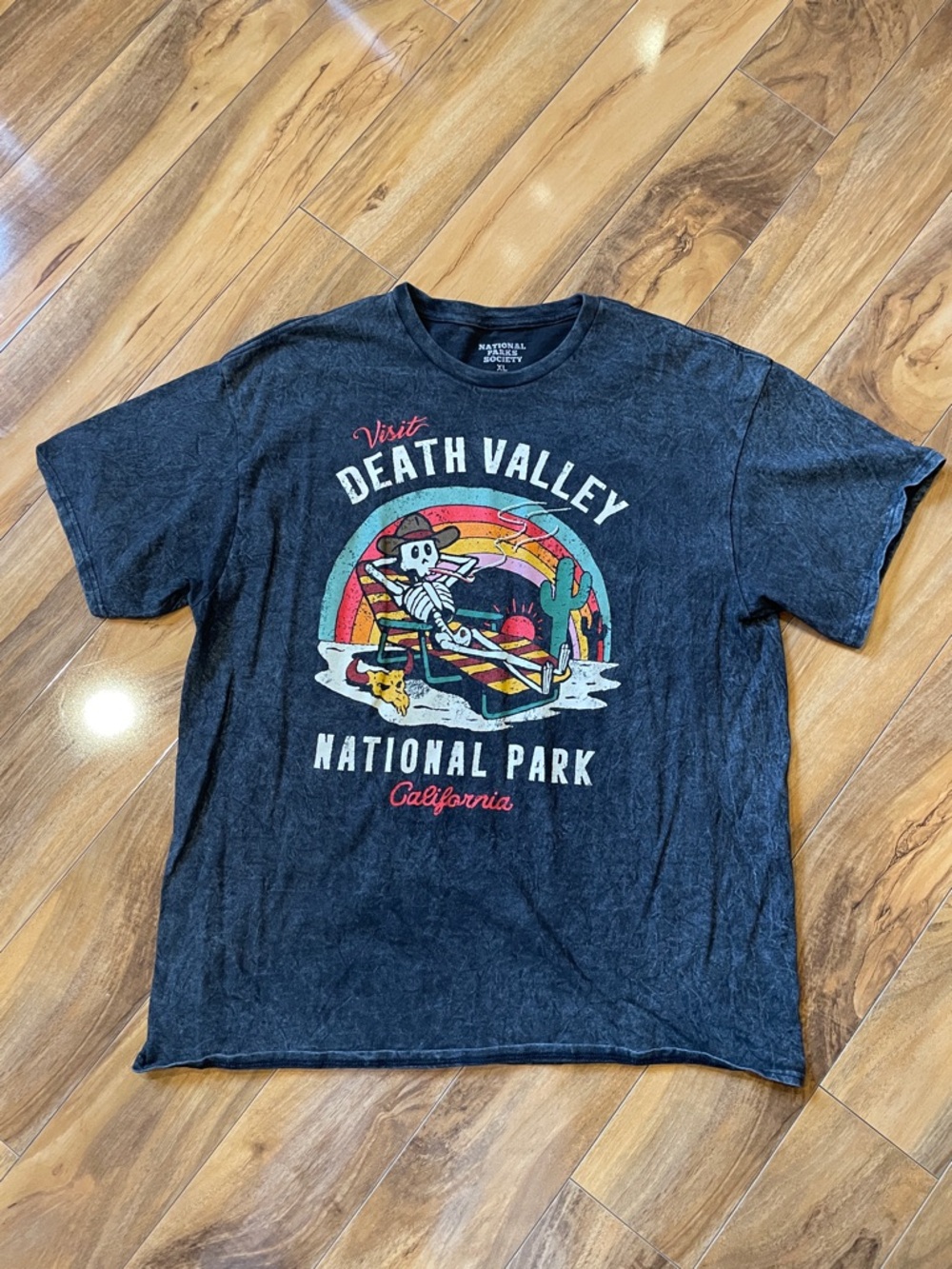 Size XL, national parks society graphic T-shirt with Death Valley skeleton